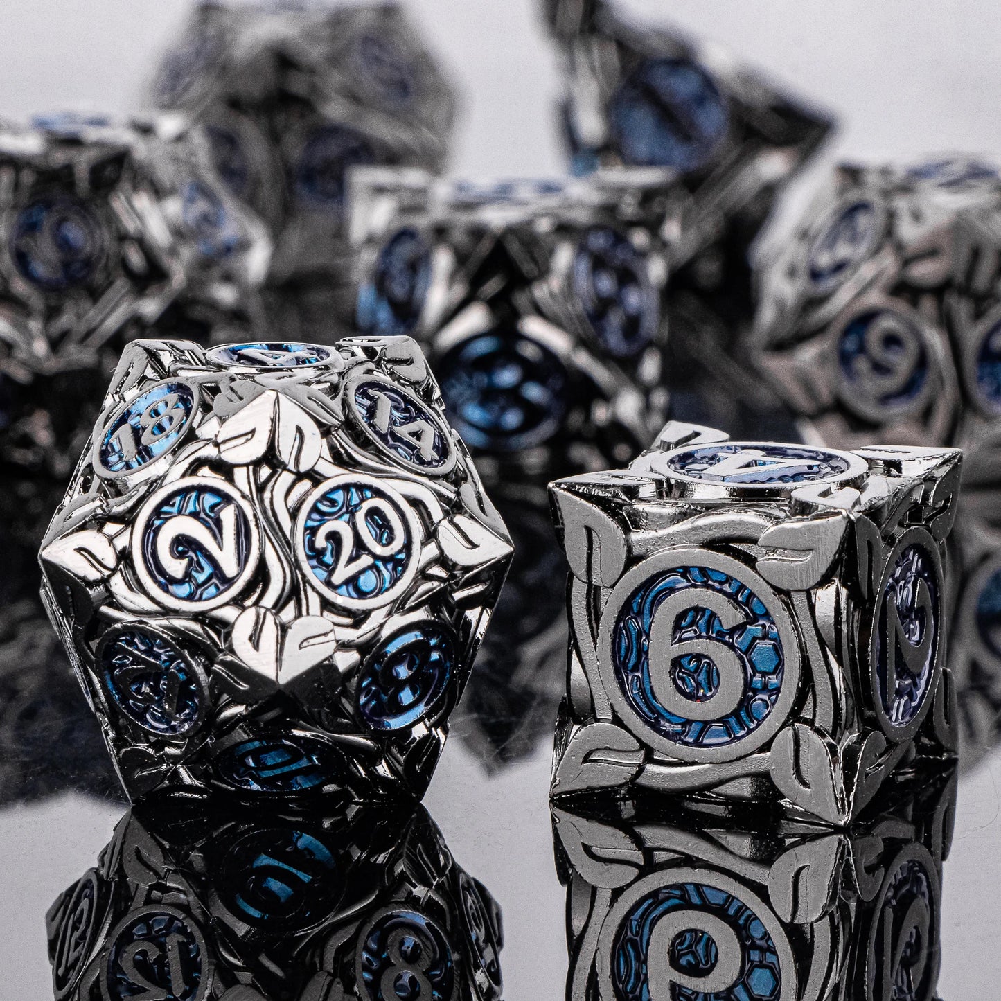 7pcs Dice Set DND Metal Dice Full Set Dice for Dungeons and Dragons Polyhedral Dice RPG Dice D&D Dice Gift